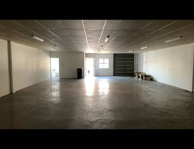 BUSINESS PROPERTY TO RENT IN MILNERTON CENTRAL